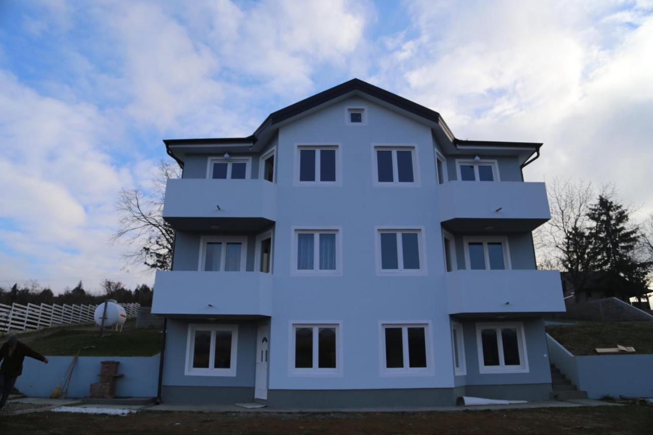 Fruskogorska Idila Apartmani Vrdnik Exterior foto